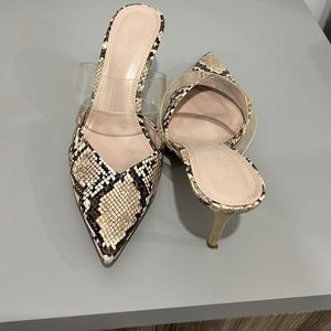 Women’s shoes open back Zara